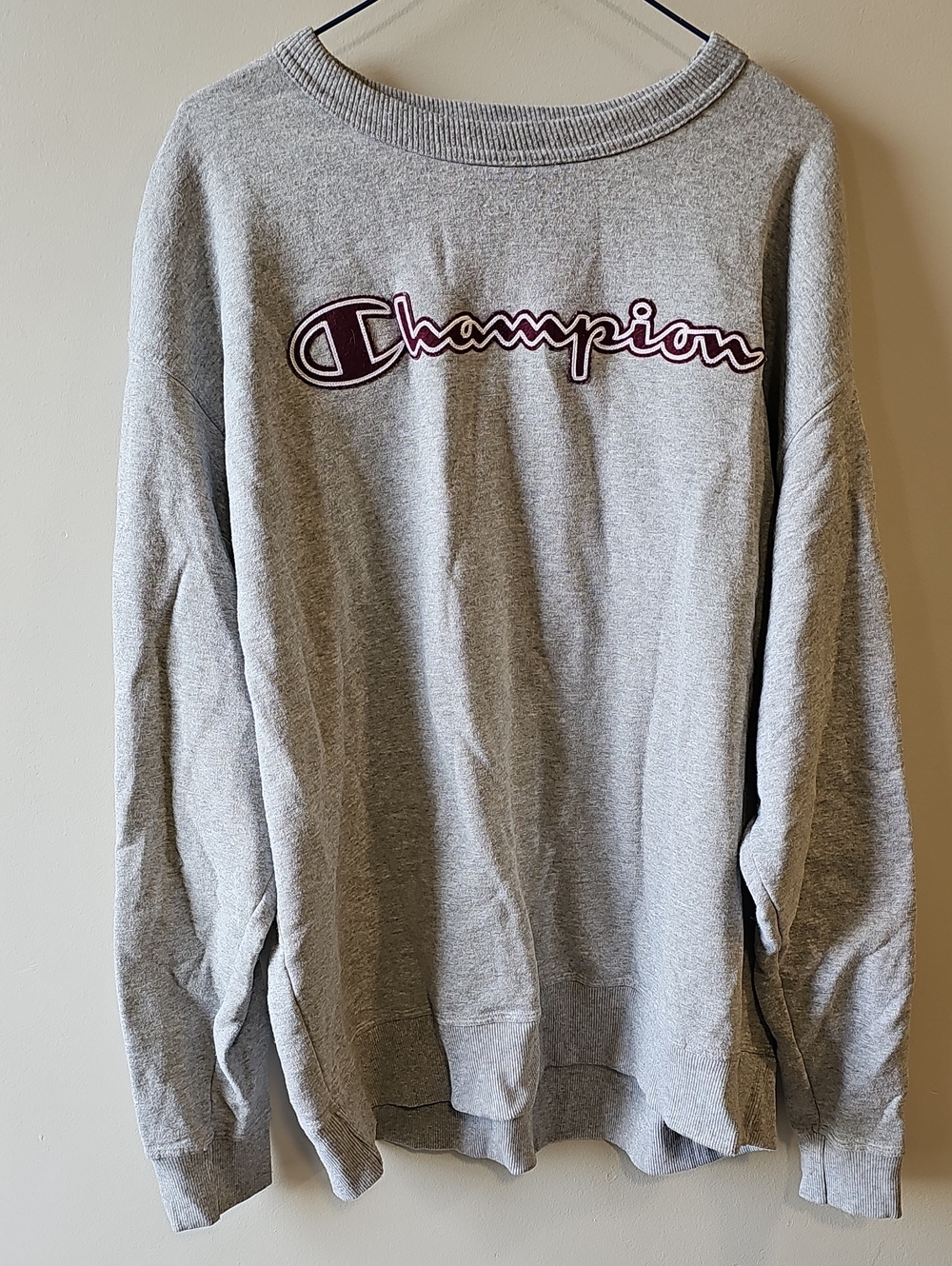 Champion XL Gray Crewneck Sweatshirt